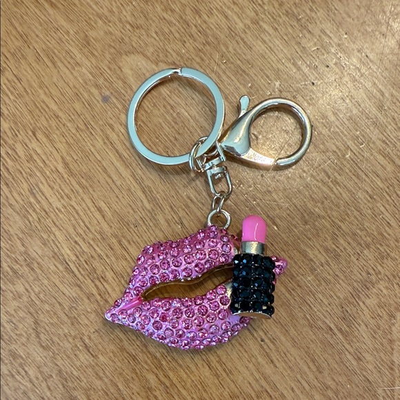 Pink rhinestone lips with lipstick bag charm - Picture 2 of 3